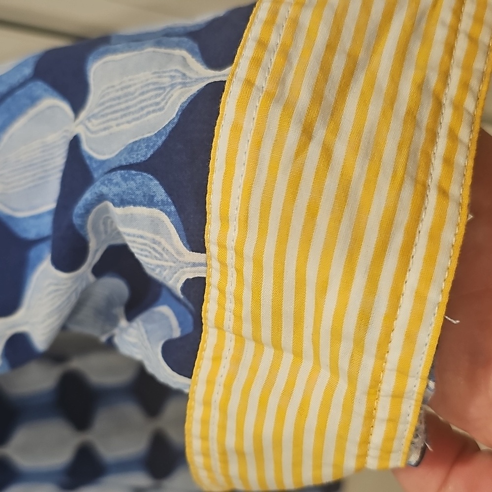 J. McLaughlin Size Medium Blue Print With Yellow Stripe Accents Shirt EUC - Picture 4 of 9